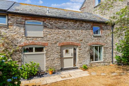 7 Court Barton