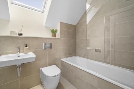 A08 - 5 Blackthorn W