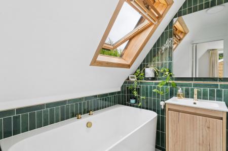 En suit Bathroom
