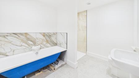 Photograph of similar propertyPhotograph of similar property