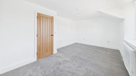 Photograph of similar propertyPhotograph of similar property