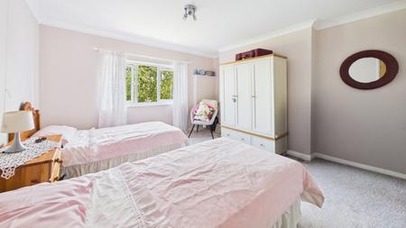 CAM01577G0-PR1029-STILL016