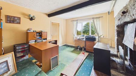 CAM01577G0-PR1029-STILL006