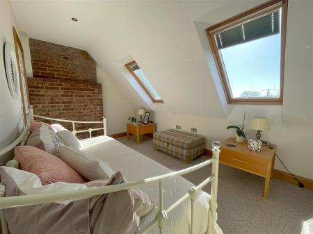 bedroom 3 study (2).jpg