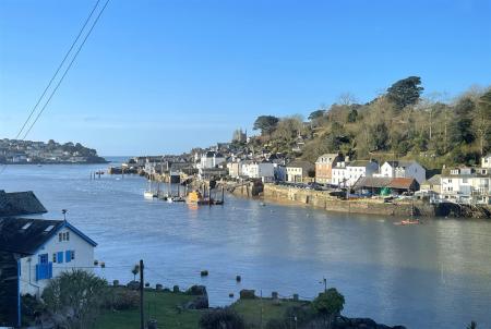 view from kitchen .jpg