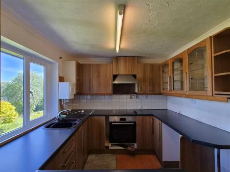 Kitchen 3.jpg