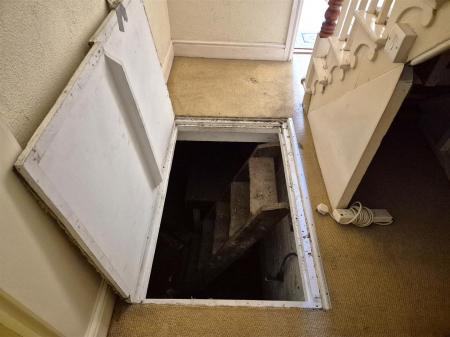 Hatch to basement.jpg