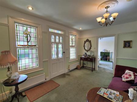 Entrance Hall (2).jpg