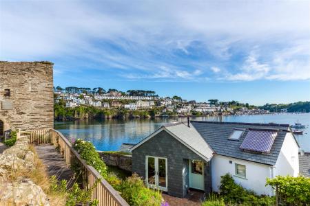 Folly Cottage (New)-2.jpg