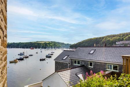 Folly Cottage (New)-3.jpg