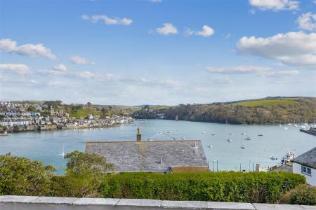 10 Hockens Lane Polruan Fowey-17.jpg