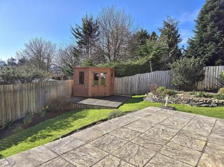 Rear garden and summerhouse.jpg