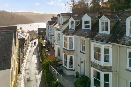 Passage Street 2.jpg