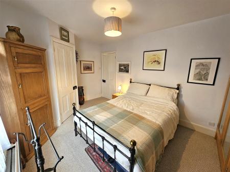 Principal Bedroom (2).jpg