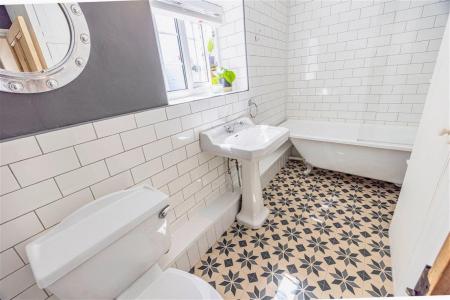 Slipway Cottage 12.jpeg