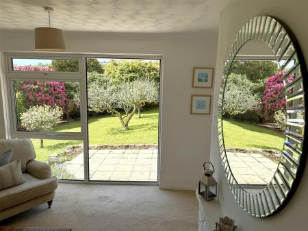 sitting room.JPEG