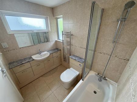 bathroom.JPEG