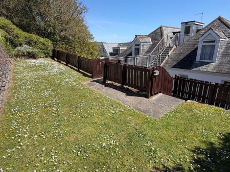communal garden.jpeg