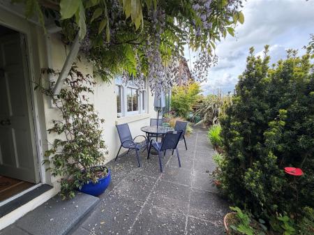 patio 3.jpg