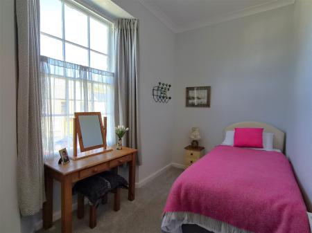 Single bedroom