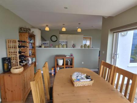 Dining Kitchen.jpg
