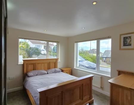 Bedroom 3 1.jpg