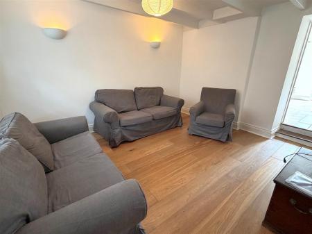 sitting room.jpg