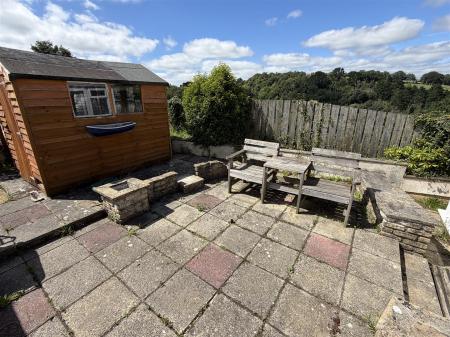 rear garden 2.jpeg