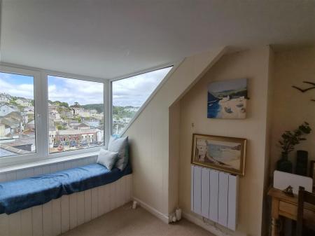 Window seat top floor