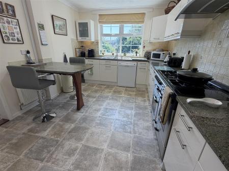 kitchen.jpeg