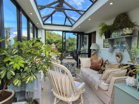 Garden room