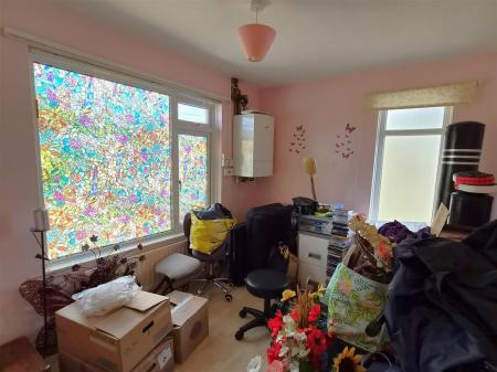 Bedroom 3.jpg
