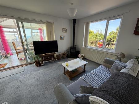 sitting room 2.jpeg