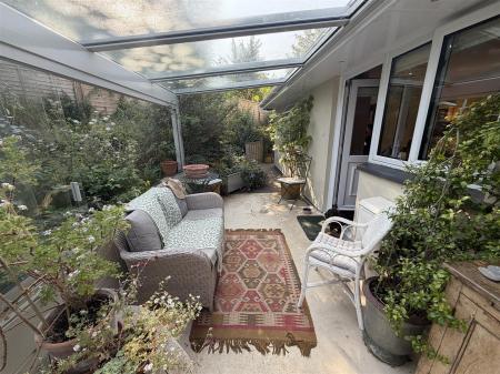 garden room.jpeg