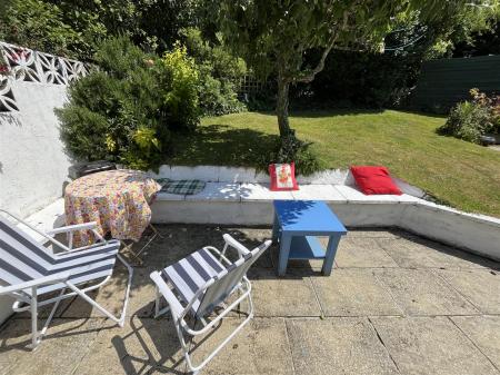 rear garden.JPG