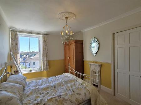 Principal bedroom