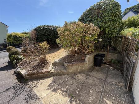 garden and front area.jpeg