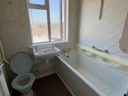 bathroom.jpeg