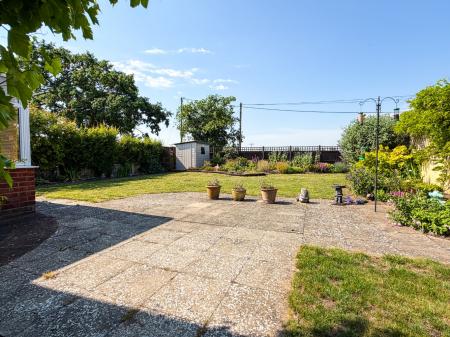 Media image 03