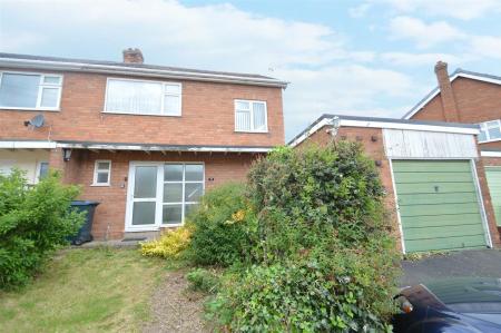 T6466 10 Cornwall Drive.JPG