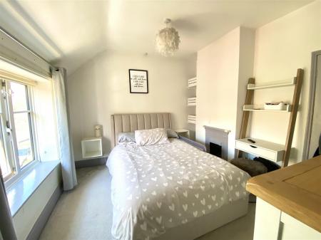 Photo 01-04-2025, 12 22 57.jpg