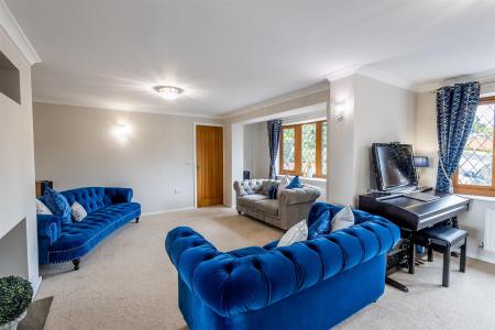 5 High Ridge Way-46.jpg