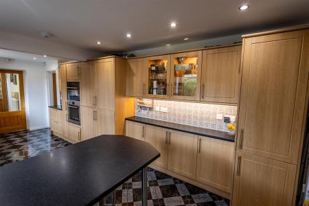 5 High Ridge Way-34.jpg