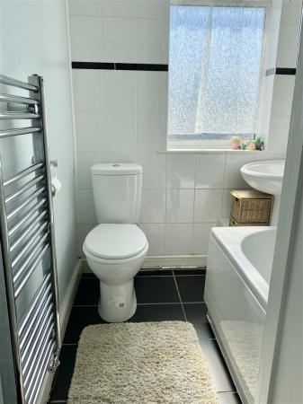 102 Whitchurch Road -11.jpg