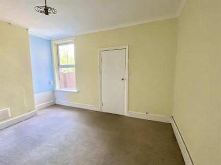 5 Percy Street-5.jpg