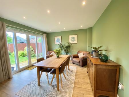 62 Juniper Road-8.jpg