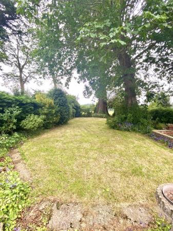 47 St James Rd 8.jpg