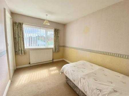 2 Ashfields Rd-16.jpg