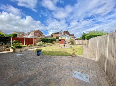 2 Ashfields Rd-12.jpg