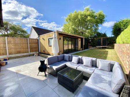 54 Mytton Oak Rd-26.jpg